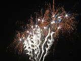 brillantes Feuerwerk in 07387 Lausnitz bei Pössneck Bild Nr. 4